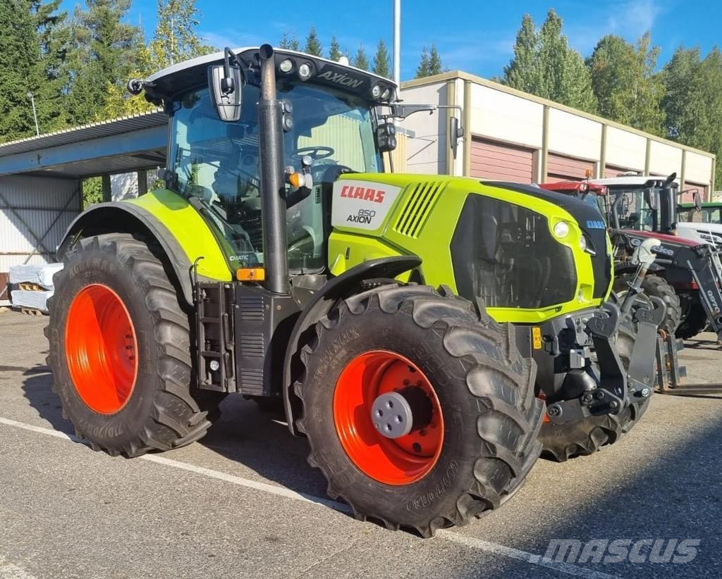 Claas Axion 850