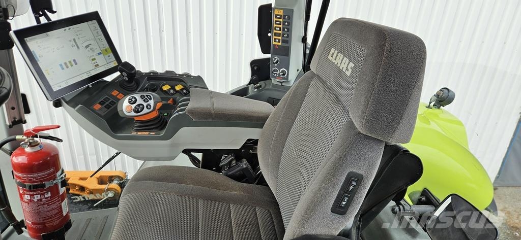 CLAAS AXION 870 CEBIS CMATIC 트랙터
