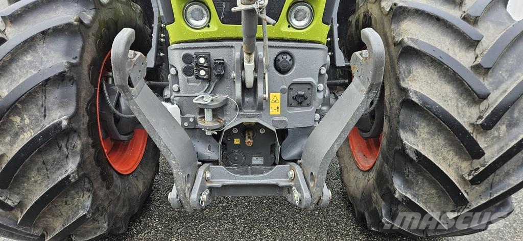 CLAAS AXION 870 CEBIS CMATIC 트랙터