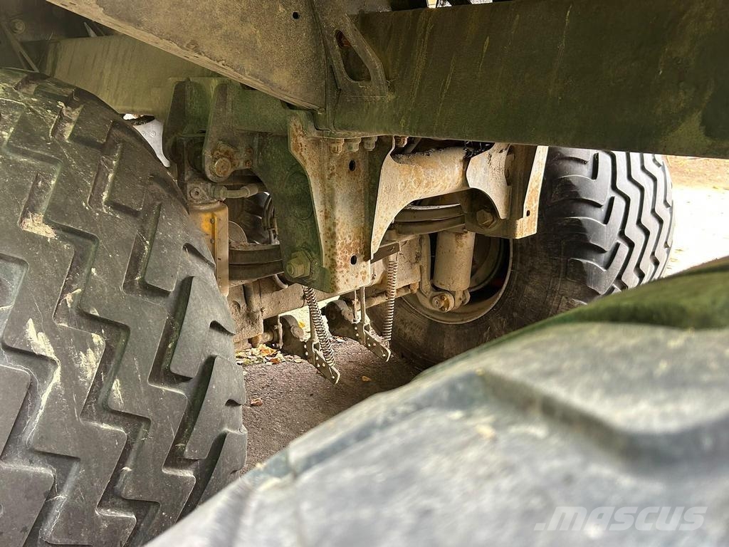 CLAAS CARGOS 9600 TRIDEM Savikrovės priekabos
