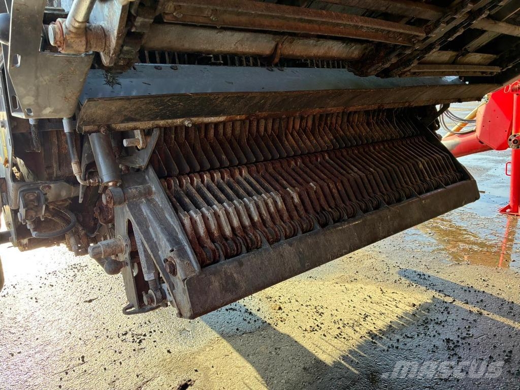 CLAAS CARGOS 9600 TRIDEM Self-loading trailers