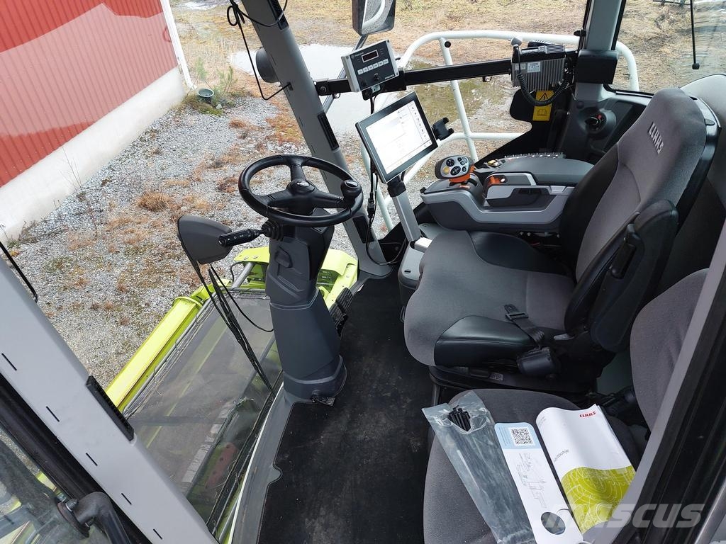CLAAS JAGUAR 930 自走式青贮饲料收割机
