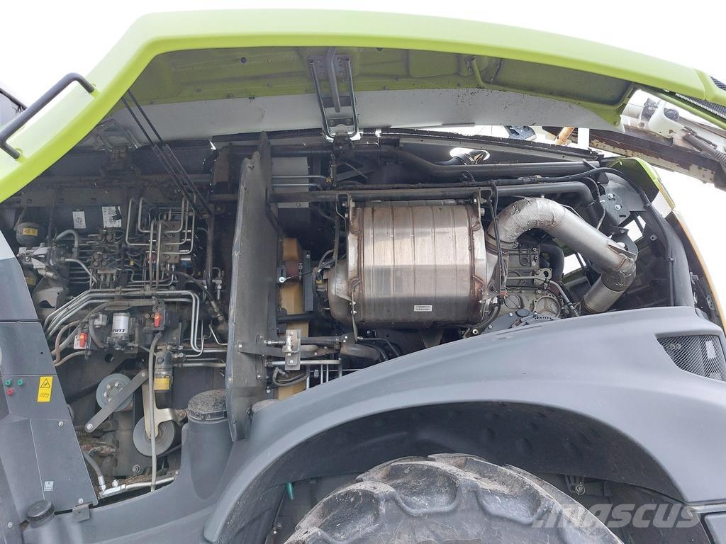 CLAAS JAGUAR 930 自走式青贮饲料收割机