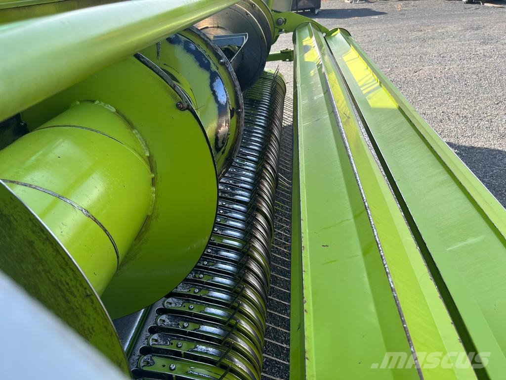 CLAAS JAGUAR 970 Selbstfahrende Häcksler