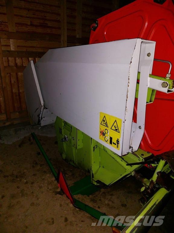 CLAAS MEDION 310 Θεριζοαλωνιστικές μηχανές