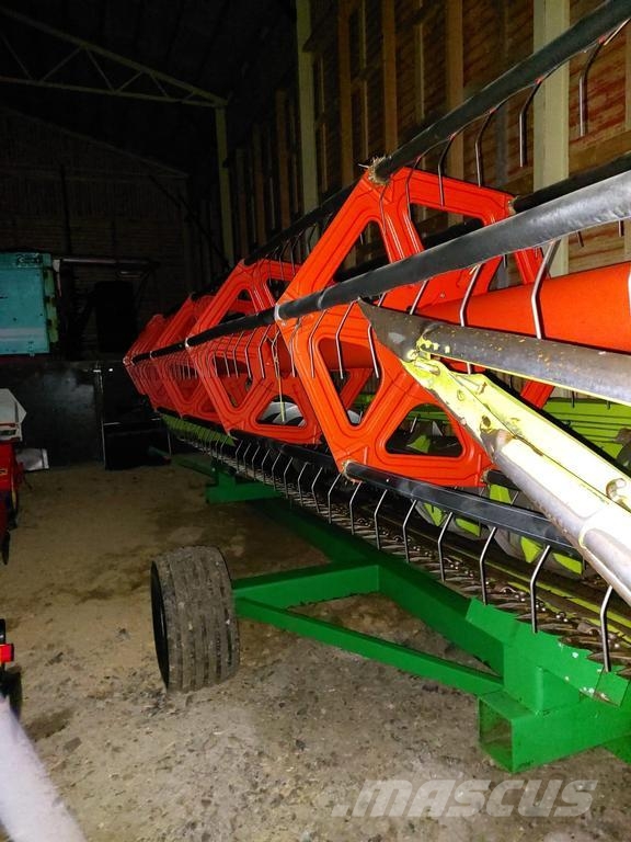 CLAAS MEDION 310 Θεριζοαλωνιστικές μηχανές