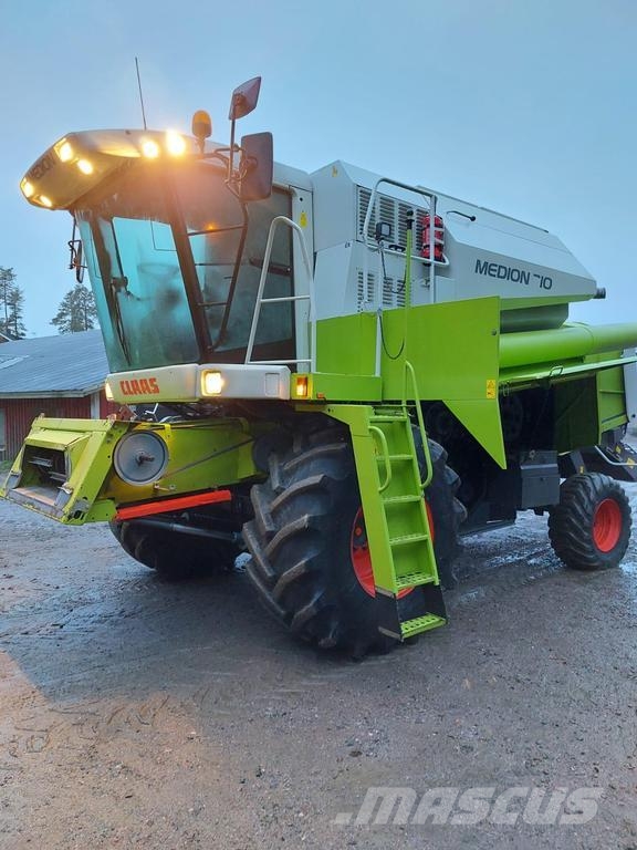 CLAAS MEDION 310 Θεριζοαλωνιστικές μηχανές