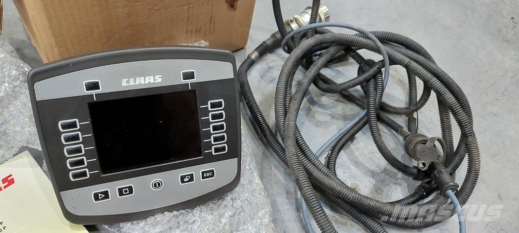 CLAAS QUANTUM 4700 자동 적재 트레일러