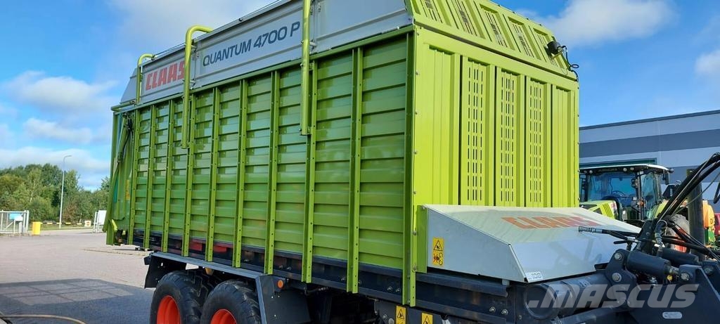 CLAAS QUANTUM 4700 자동 적재 트레일러