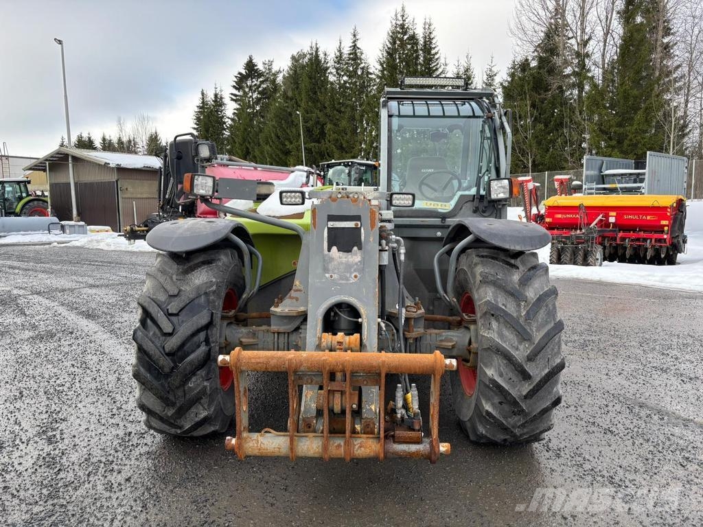 CLAAS SCORPION 7040 Телескопічні навантажувачі