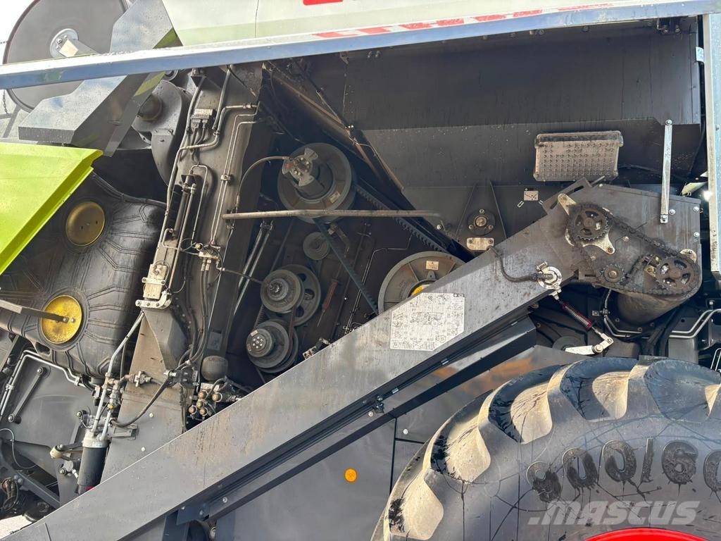 CLAAS TRION B 520 4WD Θεριζοαλωνιστικές μηχανές