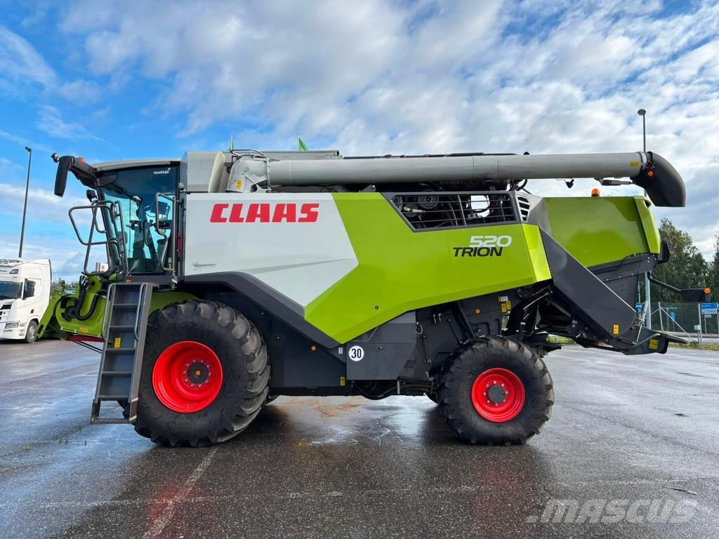 CLAAS TRION B 520 4WD Θεριζοαλωνιστικές μηχανές