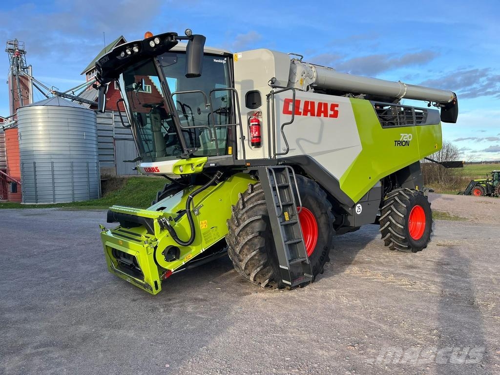 CLAAS TRION B720 Skurtreskere