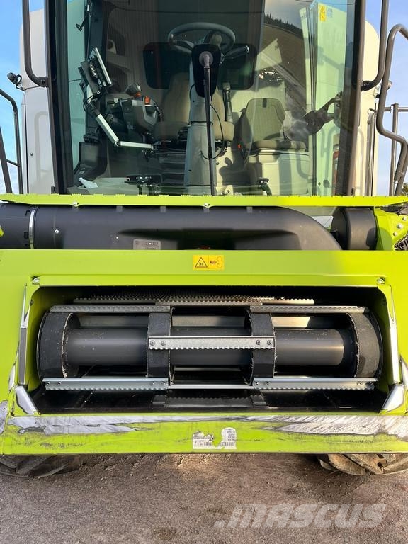 CLAAS TRION B720 Skurtreskere