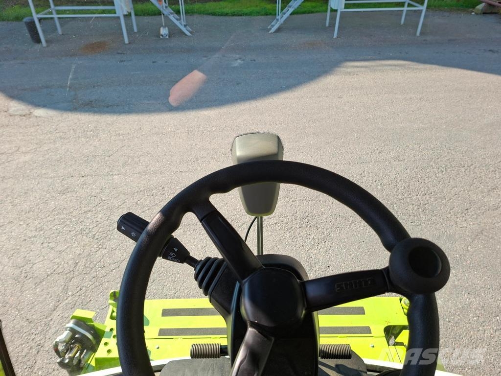 CLAAS TRION B750 Ceifeiras debulhadoras