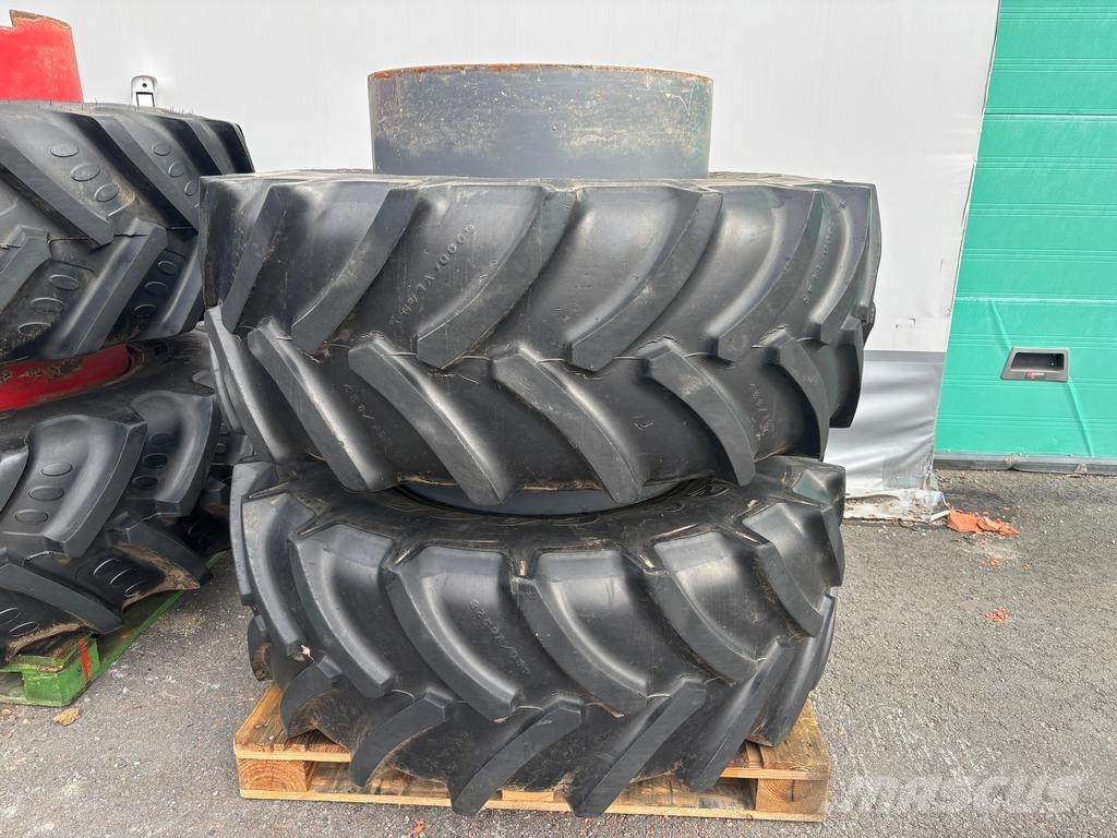 Deutz-Fahr AGROTRON 165 Tracteur