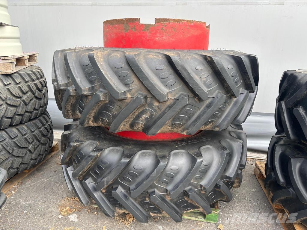 Deutz-Fahr AGROTRON 165 Tracteur