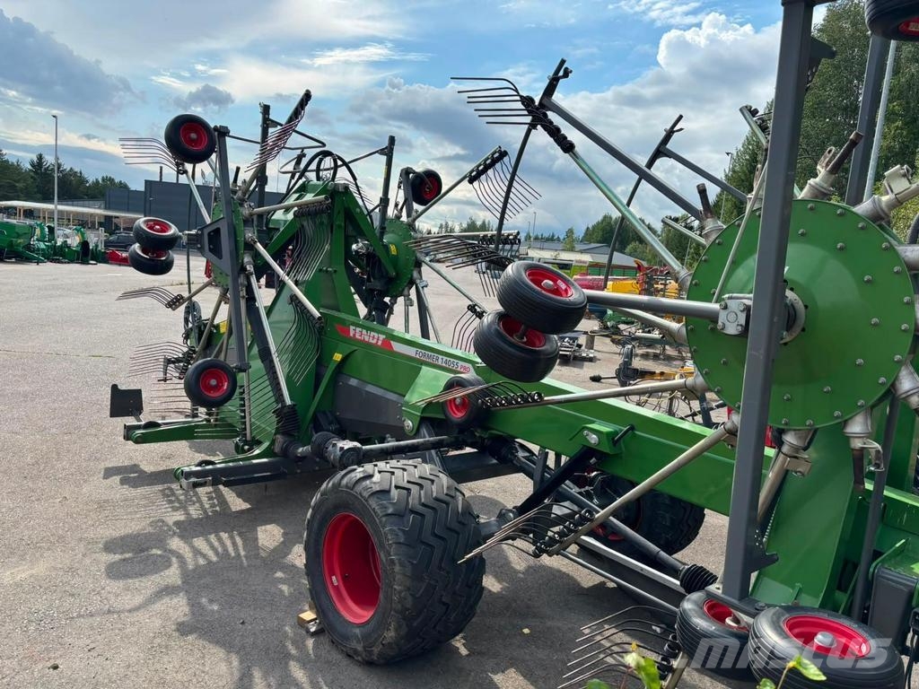 Fendt FORMER 14055 PRO Τσουγκράνες και χορτοξηραντικές μηχανές