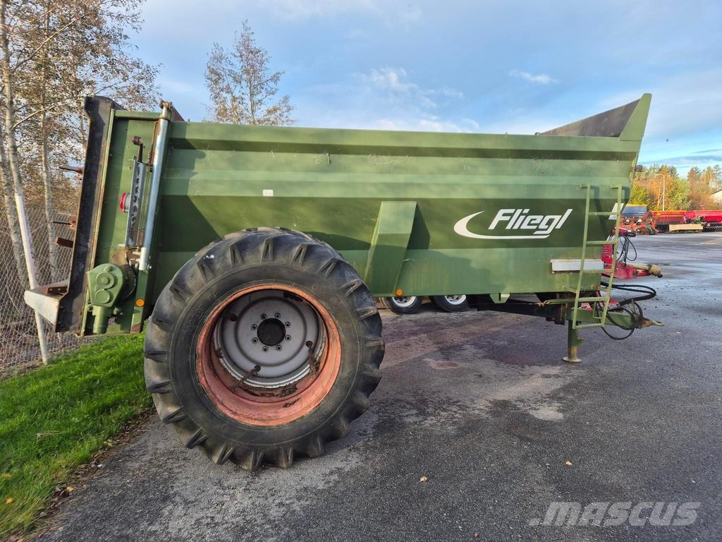 Fliegl ETB18 معدات توزيع السماد العضوي