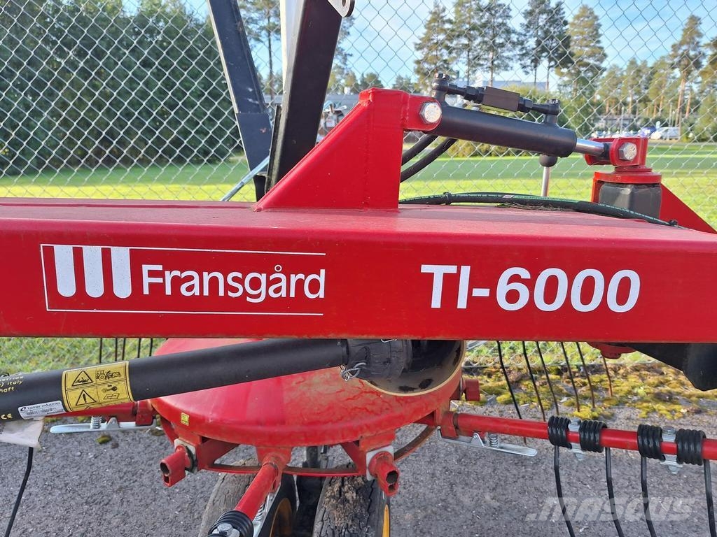 Fransgård TI-6000 耙與翻草機