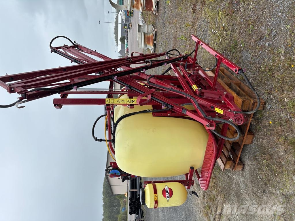 Hardi 800/12 Pulverizatoare autopropulsate