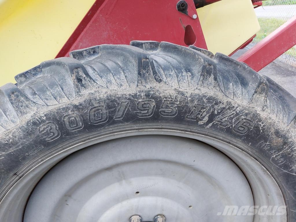 Hardi NAVIGATOR 3000 Self-propelled sprayers