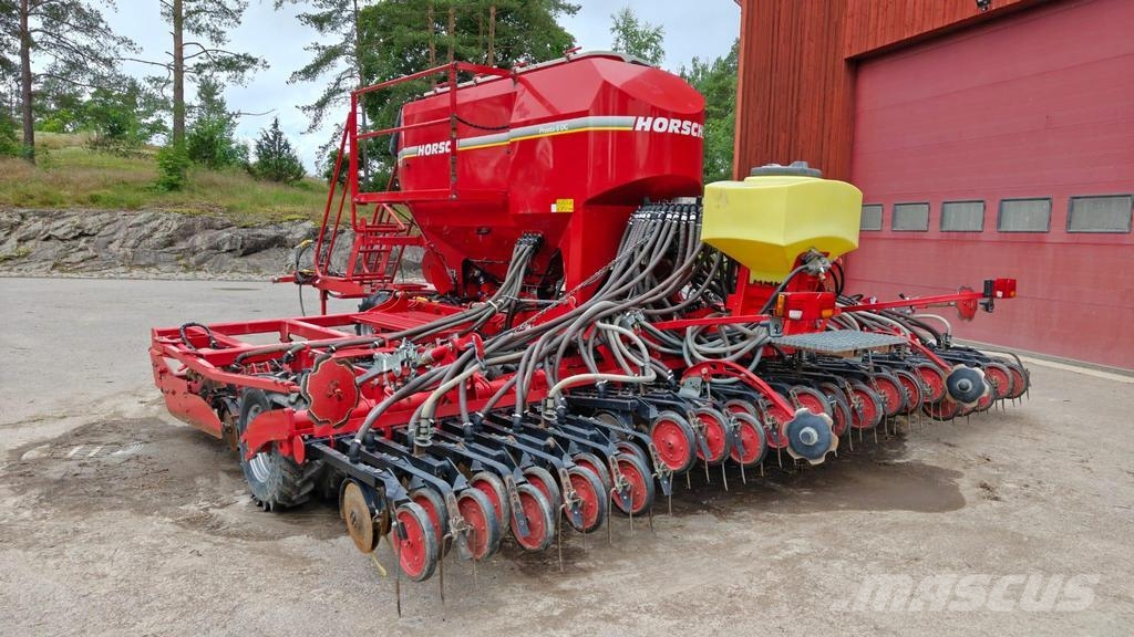Horsch PRONTO DC 6 مثاقيب مدمجة