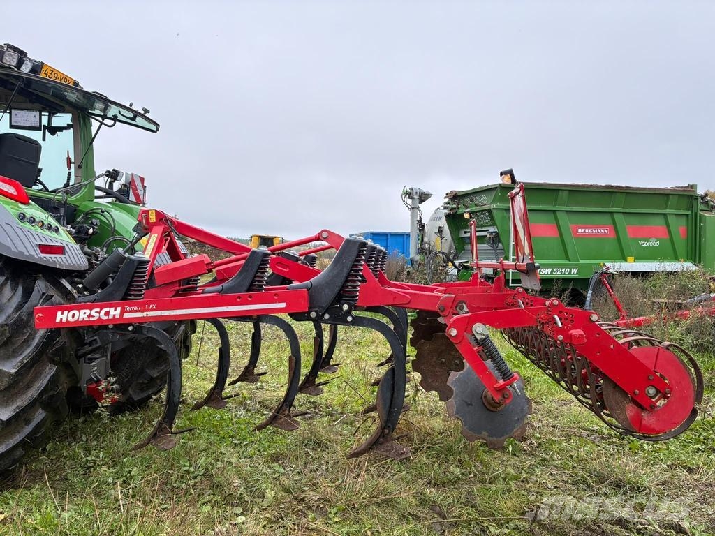 Horsch TERRANO 3 FX Kultivatoriai