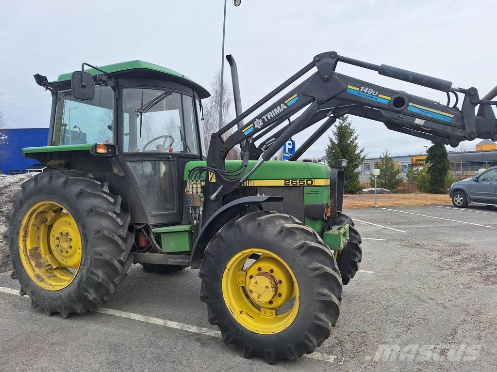 John Deere 2650 Traktori