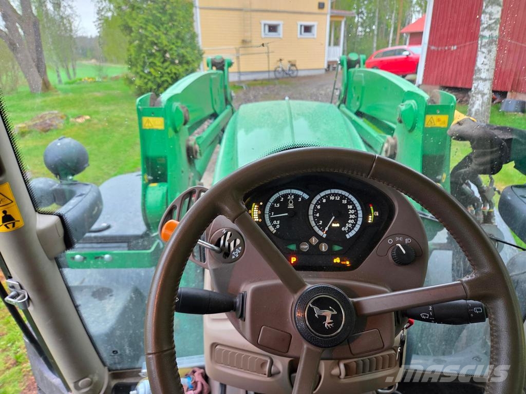 John Deere 6155R 트랙터