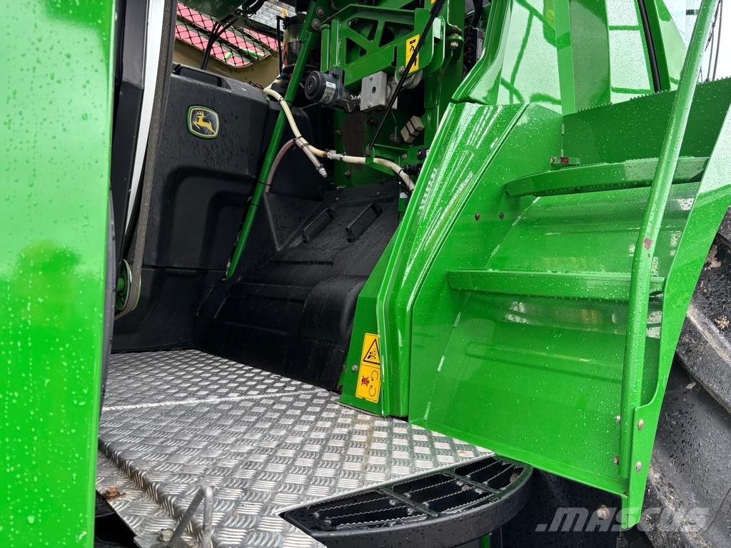 John Deere 8200 AJOSILPPURI Самоходные кормоуборочные комбайны