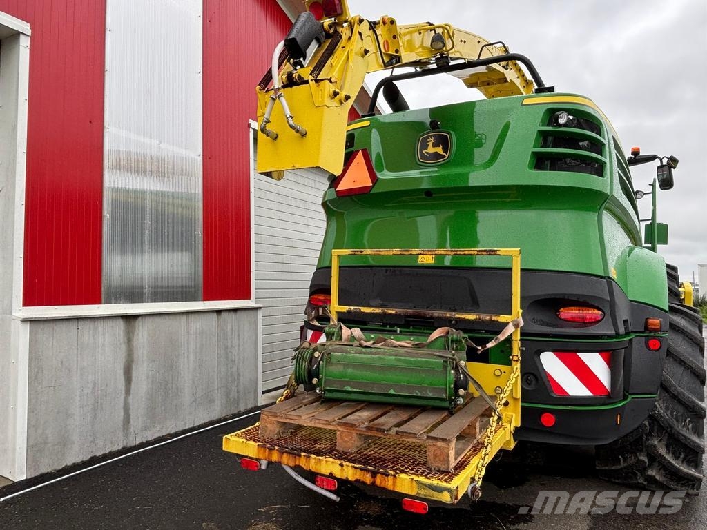 John Deere 8200 AJOSILPPURI Самоходные кормоуборочные комбайны