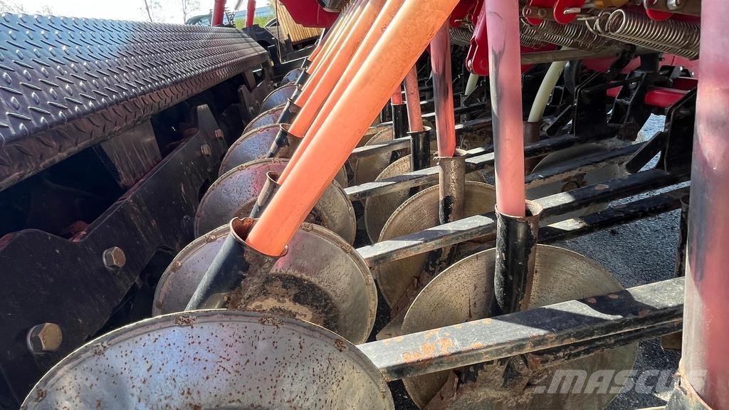 Junkkari 3000ST Perforadoras combinadas
