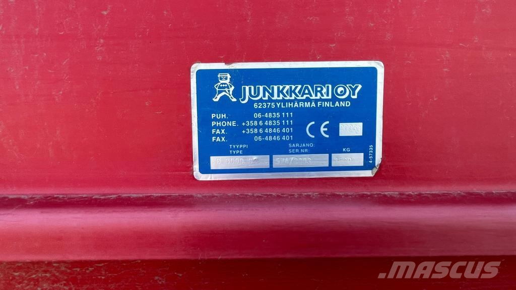 Junkkari 3000ST Perforadoras combinadas