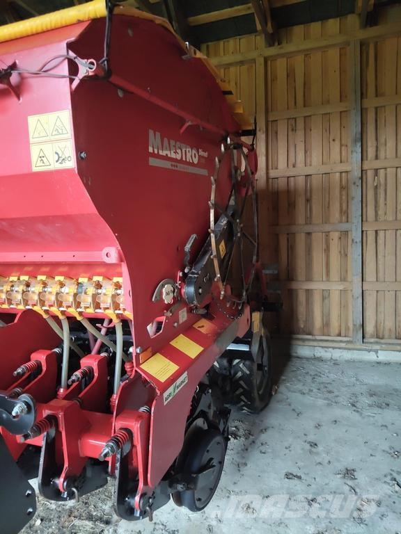 Junkkari MAESTRO 300D Perforadoras combinadas