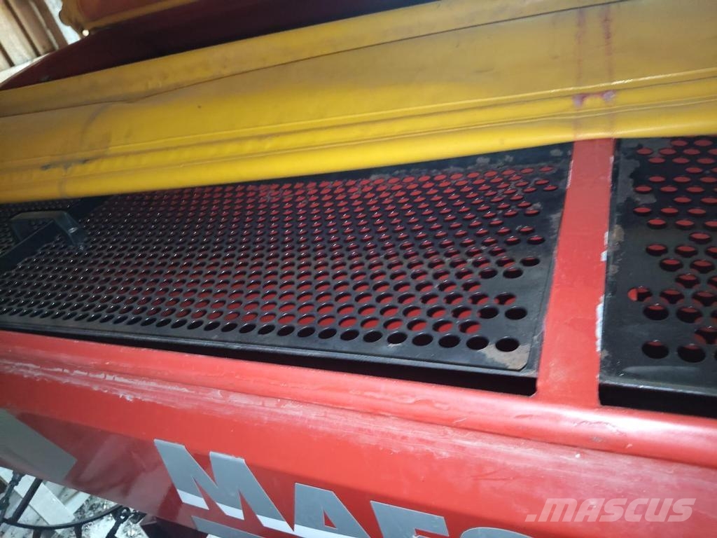 Junkkari MAESTRO 300D Perforadoras combinadas