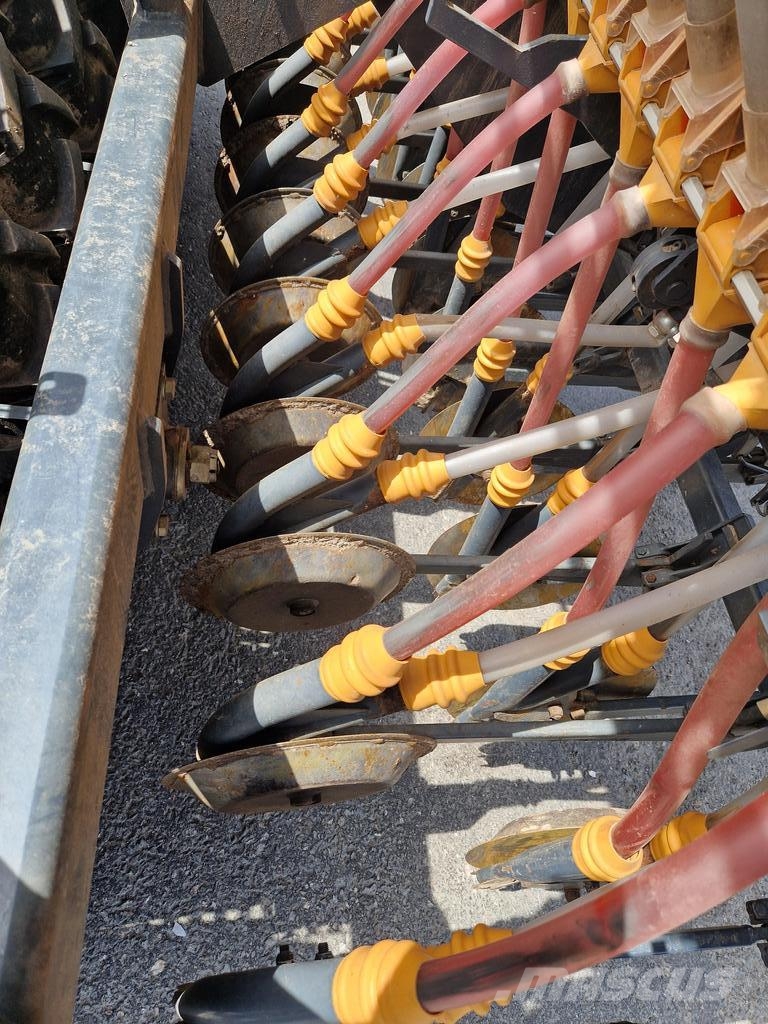 Junkkari S300 Perforadoras combinadas