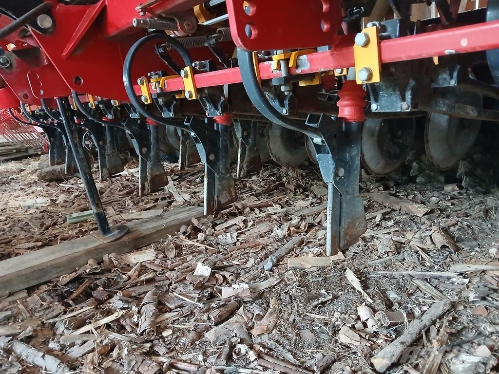 Junkkari SIMULTA 3000T Perforadoras combinadas