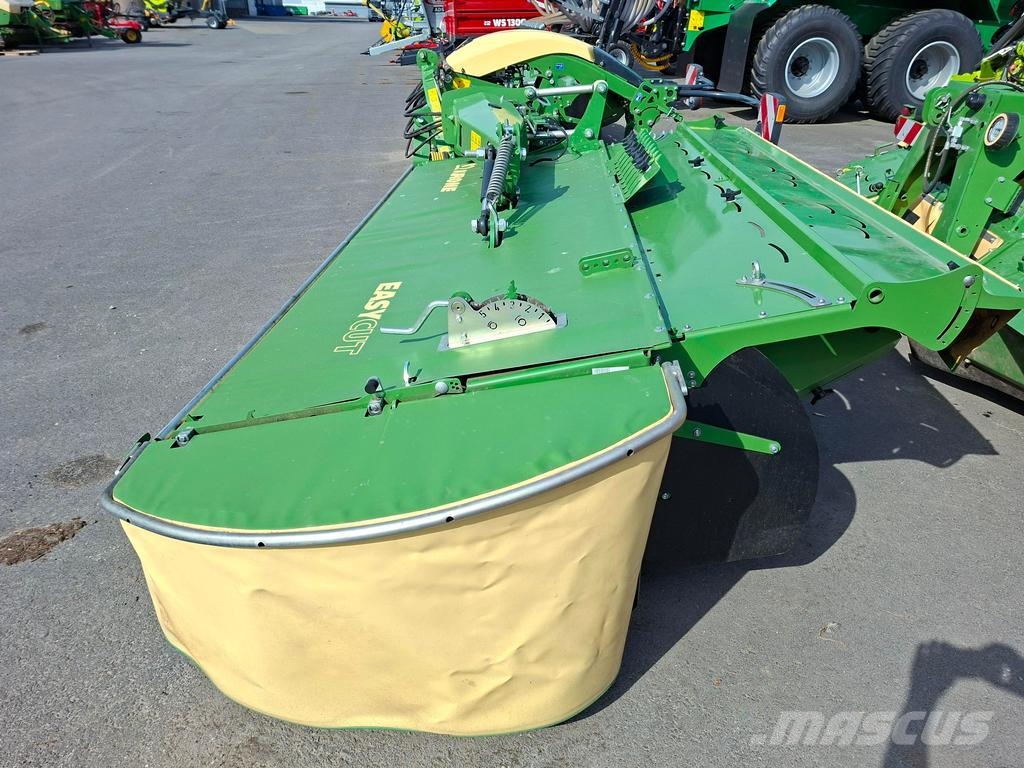 Krone EASYCUT B 1050 CV NIIT.MU Formuojančios žoliapjovės