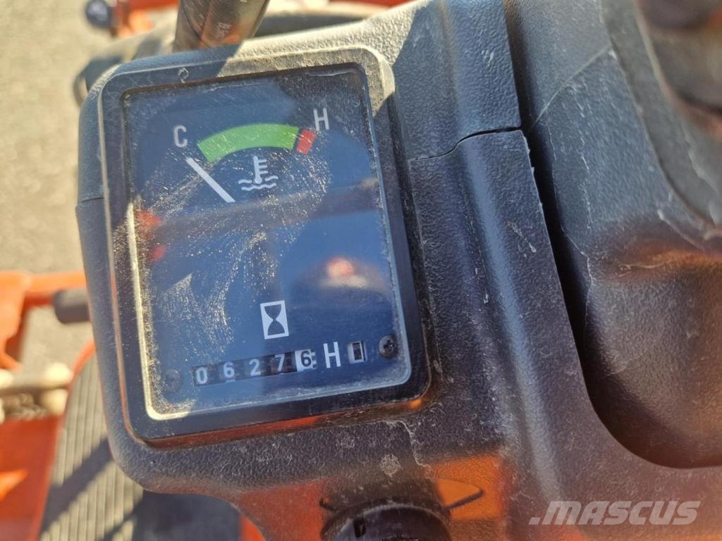 Kubota AM1800 Sitteklippere