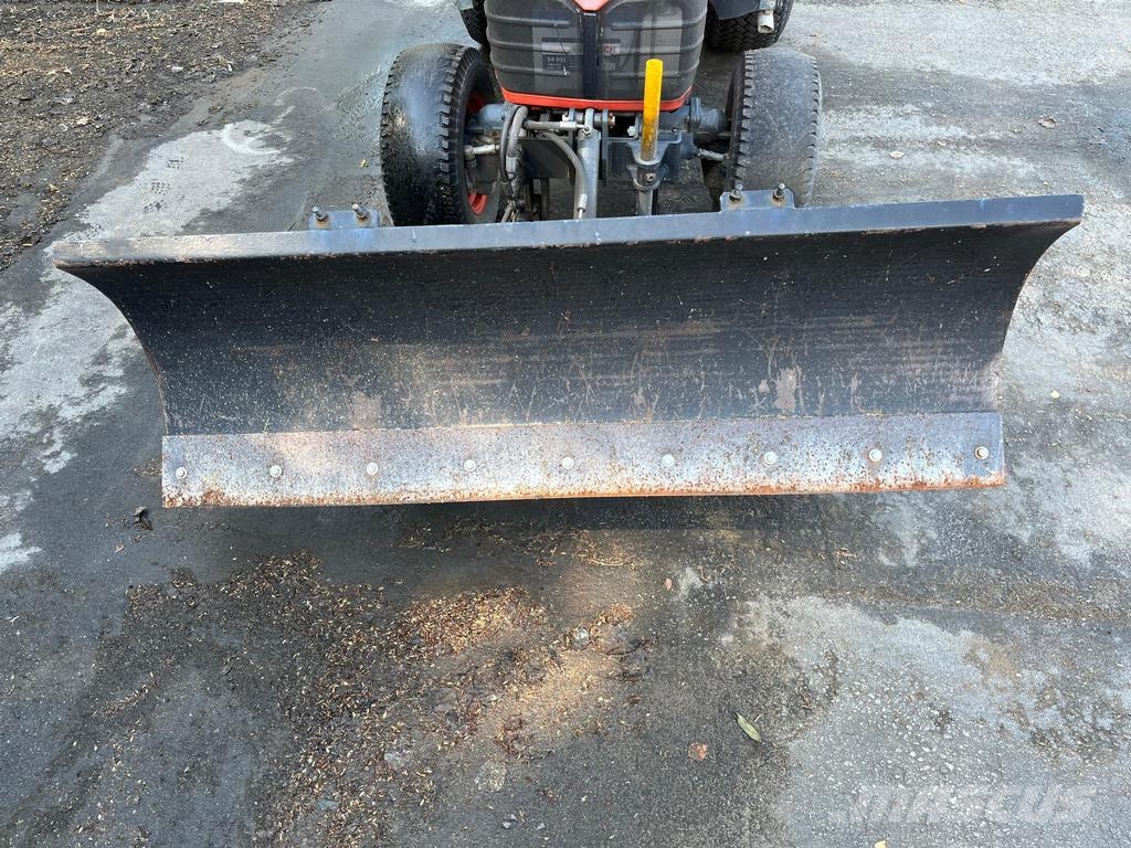 Kubota B2530 Compacttrekkers