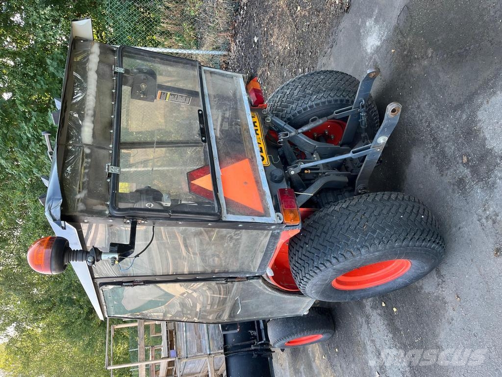 Kubota B2530 Compacttrekkers