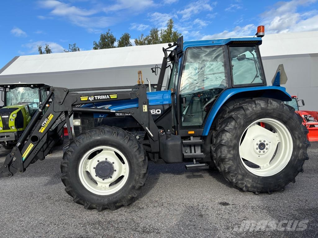 New Holland 8160 Traktorit