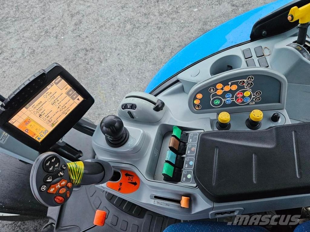 New Holland T7.200 AUTOCOMMAND Traktorid