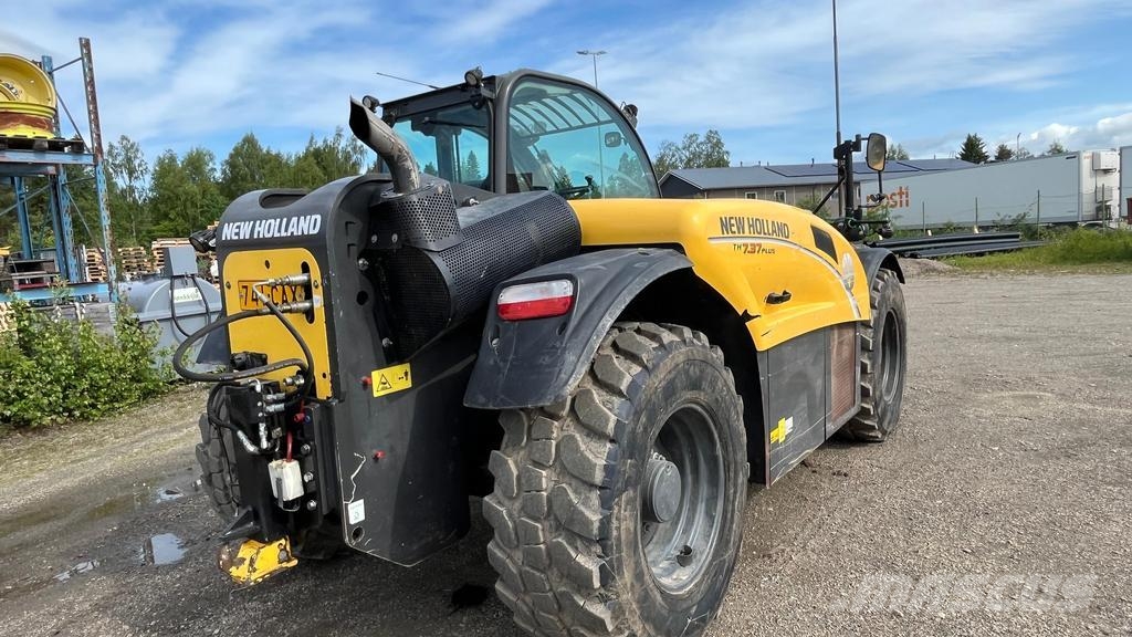 New Holland TH 7,37 PLUS Kurottajat