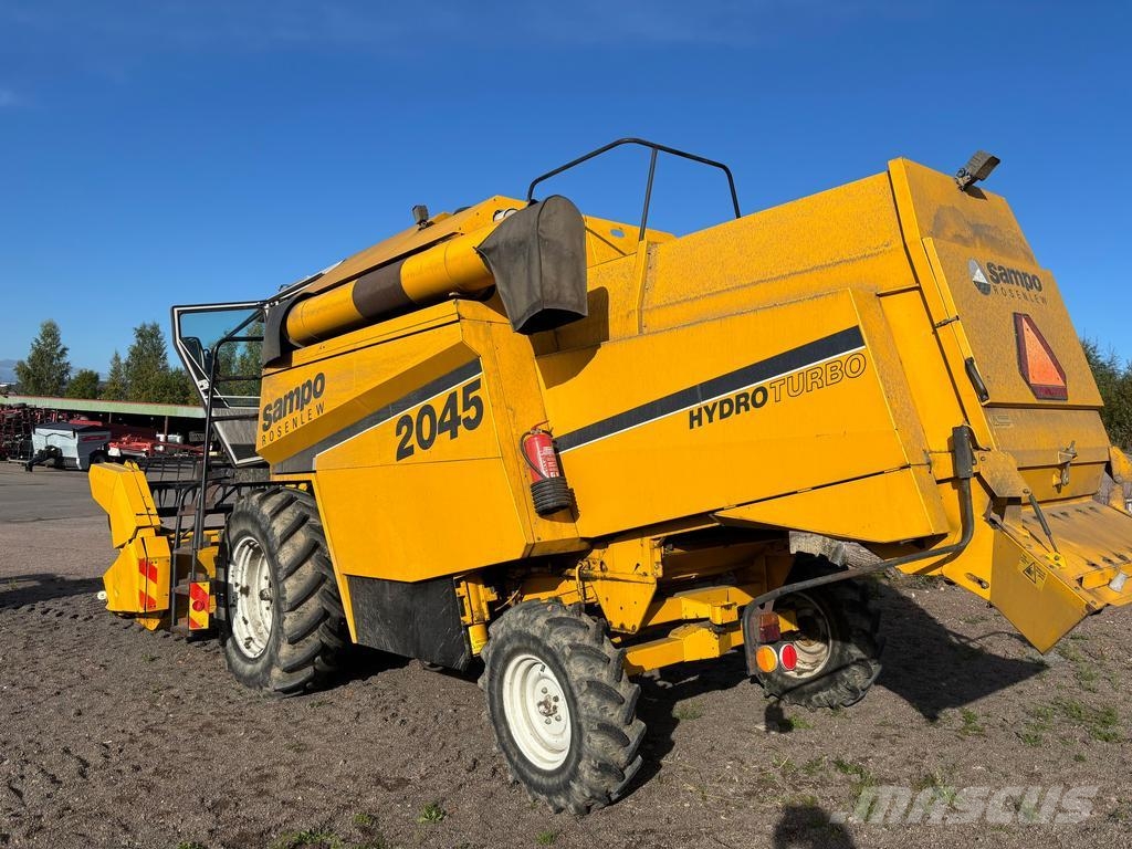 Sampo-Rosenlew 2045 HYDRO TURBO Cosechadoras combinadas