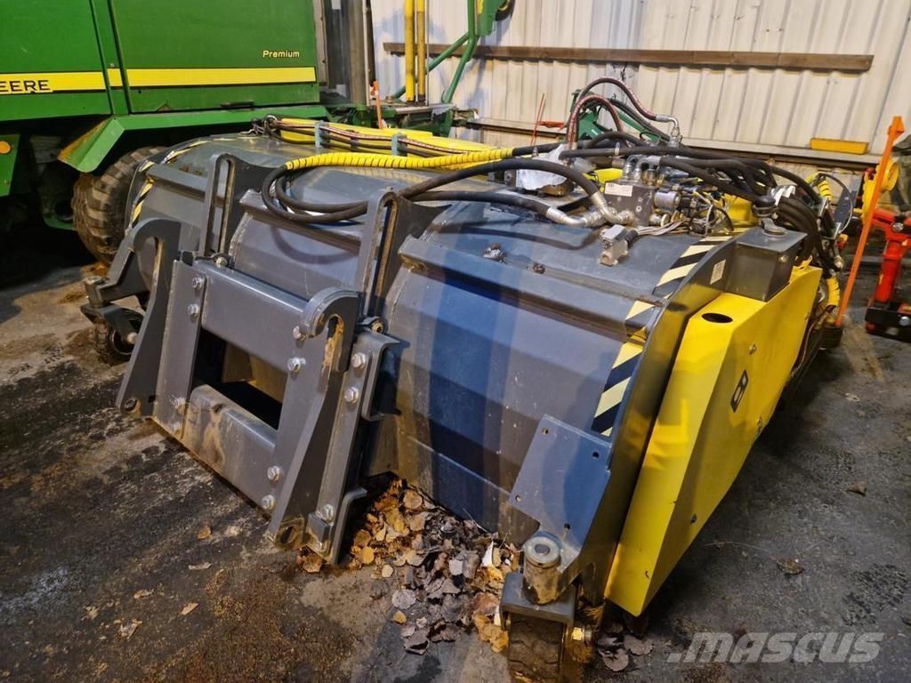 Stark KERÄÄVÄHARJA CSW 2500 Borstar & borstskopor