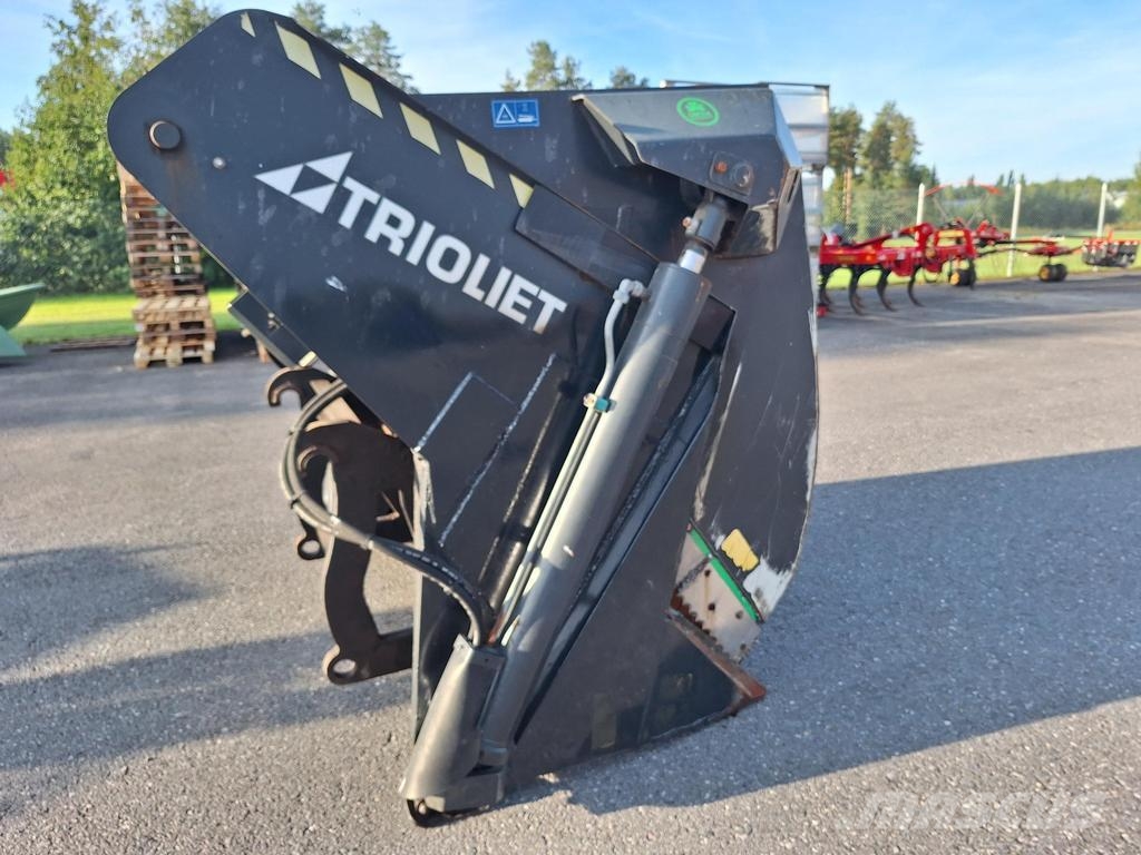 Trioliet TRIOMASTER S 200 ملقمات خلاط