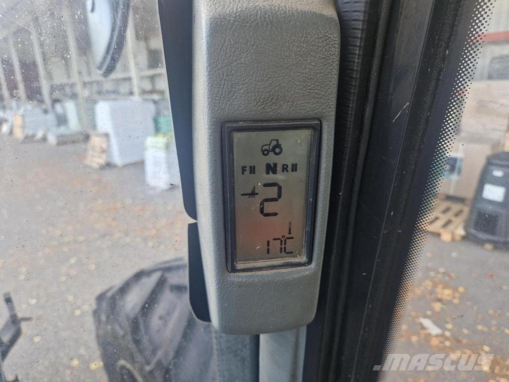 Valtra 6850 + ETUNOST 트랙터