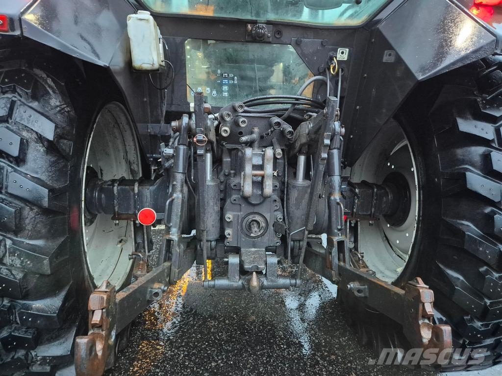 Valtra 8400 트랙터